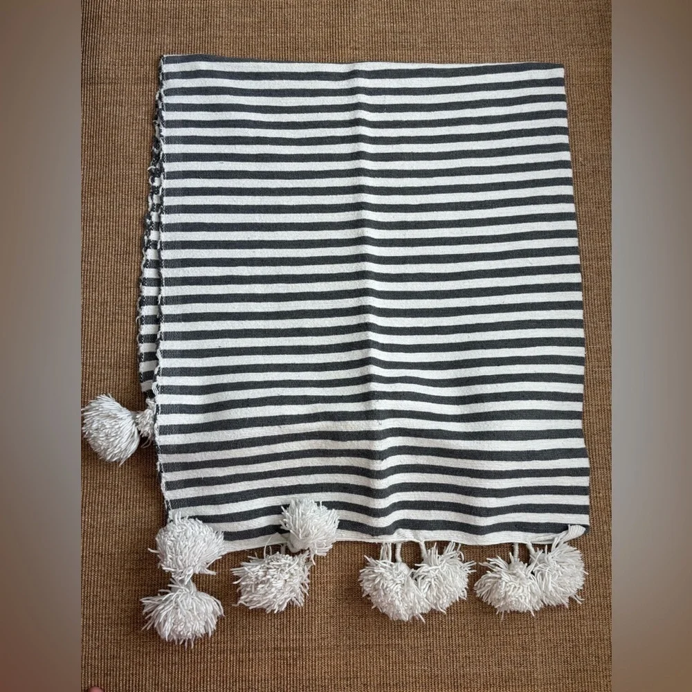 Handwoven Moroccan Soft Blanket with Pom Poms and Tassels - Boho Throw Blanket